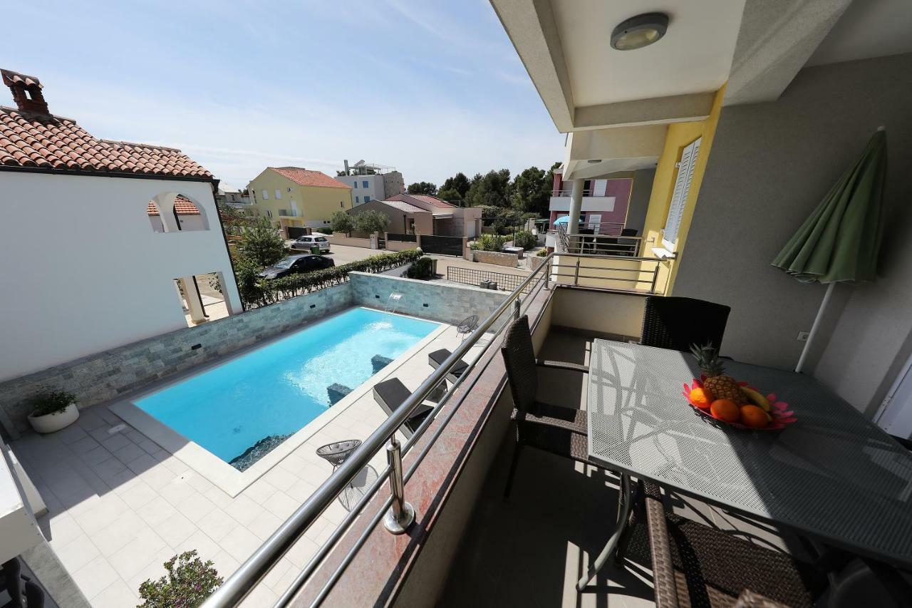 Luxury Villa Nada With Pool Petrcane Exterior foto