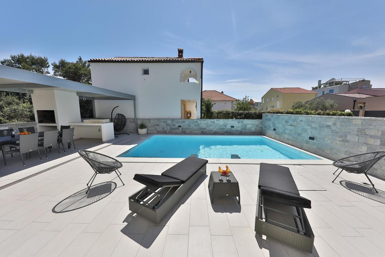 Luxury Villa Nada With Pool Petrcane Exterior foto