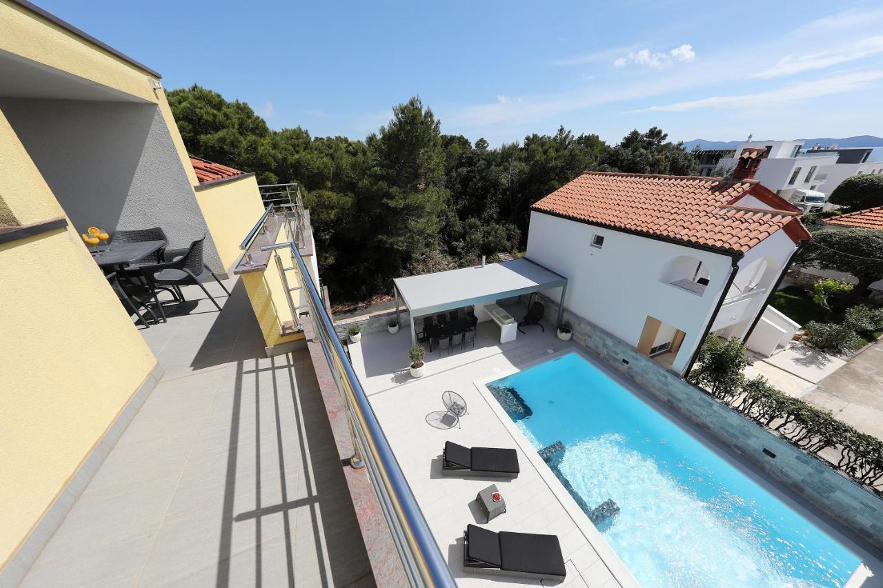 Luxury Villa Nada With Pool Petrcane Exterior foto